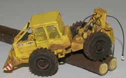 LKT 81 Turbo-Lesní kolový traktor žlutá patina (model)