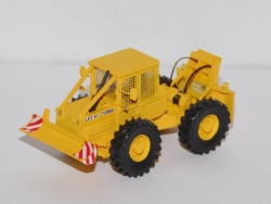 LKT 81 turbo-lesní kolový traktor žlutý (model)