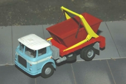 LIAZ MTSP24 ramenový nosič kontejnerů-bikran modrá kabina (model)