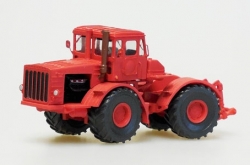 Kirowetz K700 těžký kolový traktor červený (model)