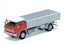 LIAZ 100.47 valník červená kabina (model)