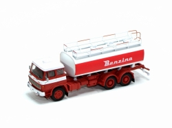 LIAZ 123.02  Benzina (stavebnice)