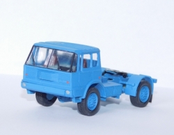 T 813 4x4 TN Tahač návěsů (model)