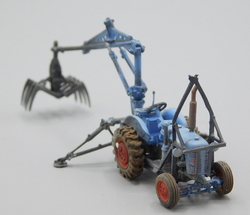 ZETOR 25K s nakladačem NH100 modrý patina pracovní verze (model)