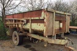 Traktorový přívěs NS 900 H šedý (patina model)