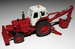 Belarus JuMZ EO-2621A traktorový bagr červeno bílý (model)