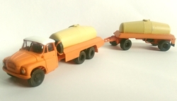 Tatra T-138 ZVVZ VLH 138-119 + VLH-A10-119-přepravník cementu s přívěsem oranžový (model)