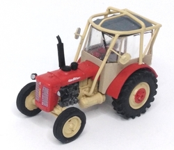 Zetor 50 Super s kabinou a ochranným rámem (červený model)