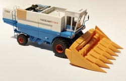 FORTSCHRITT E-516 B kombajn s oranžovou kukuřičnou lištou (modrý model)