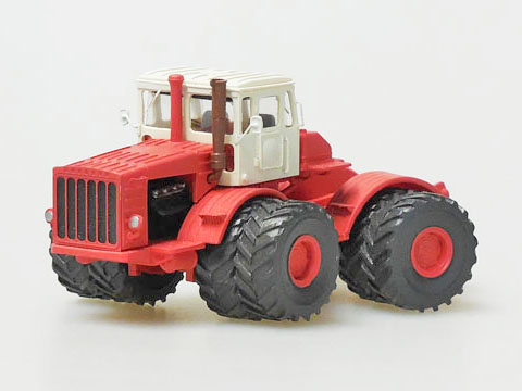 Kirowetz K700 těžký kolový traktor dvojitá kola červený s bílou (model)