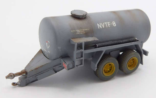 ZTS NVTF-8 fekální přívěs za traktor šedý patina (model)