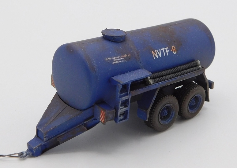 ZTS NVTF-8 fekální přívěs za traktor tmavě modrý patina (model)