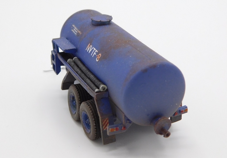 ZTS NVTF-8 fekální přívěs za traktor tmavě modrý patina (model)