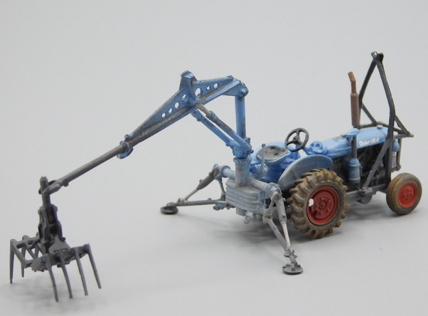 ZETOR 25K s nakladačem NH100 modrý patina pracovní verze (model)