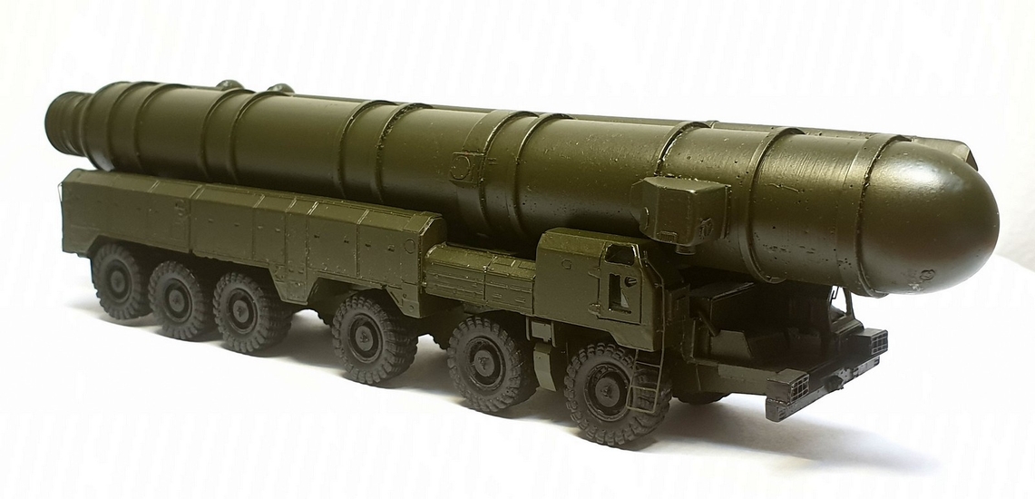 Pioner Raketen Komplex RSD-10