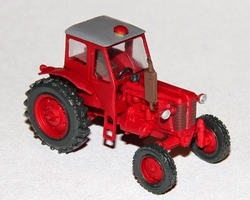 BELARUS  MTZ 50 traktor 4x2 starší typ (model)