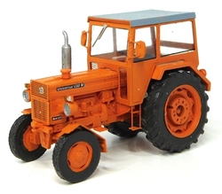 Universal UTB 650 traktor - Rumun 4x2 oranžový (model)