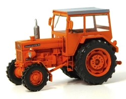 Universal UTB 650 traktor - Rumun 4x4 oranžový (model)