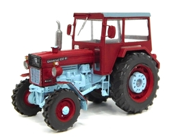 Universal UTB 650 traktor - Rumun 4x4 červená tmavá s modrou (model)