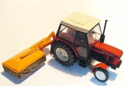Zetor 6211 4x2 s ŽTR-160 bubnovou řezačkou za traktor (model)